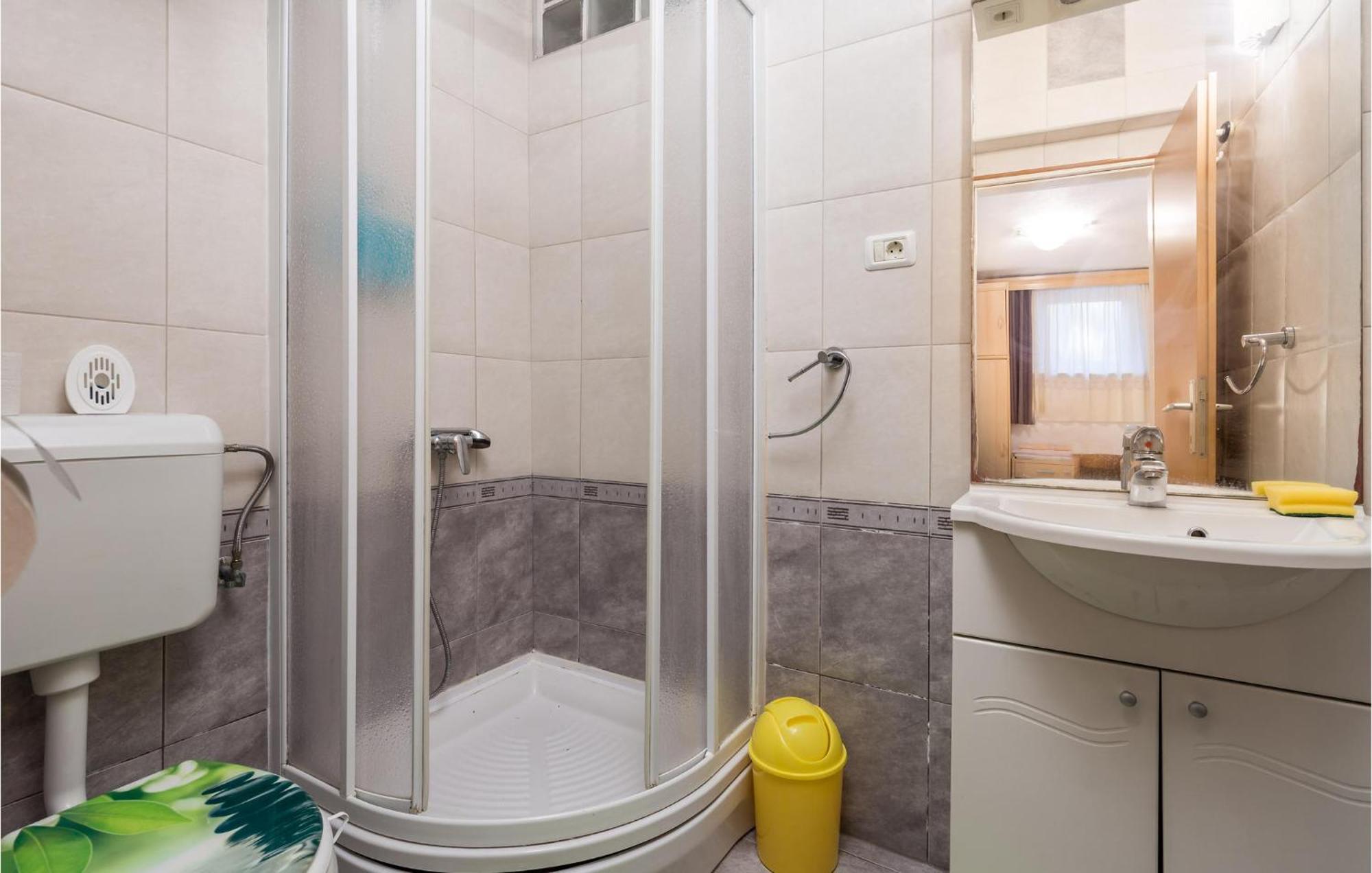 Beach Front Apartment In Punta Kriza With Kitchen Экстерьер фото