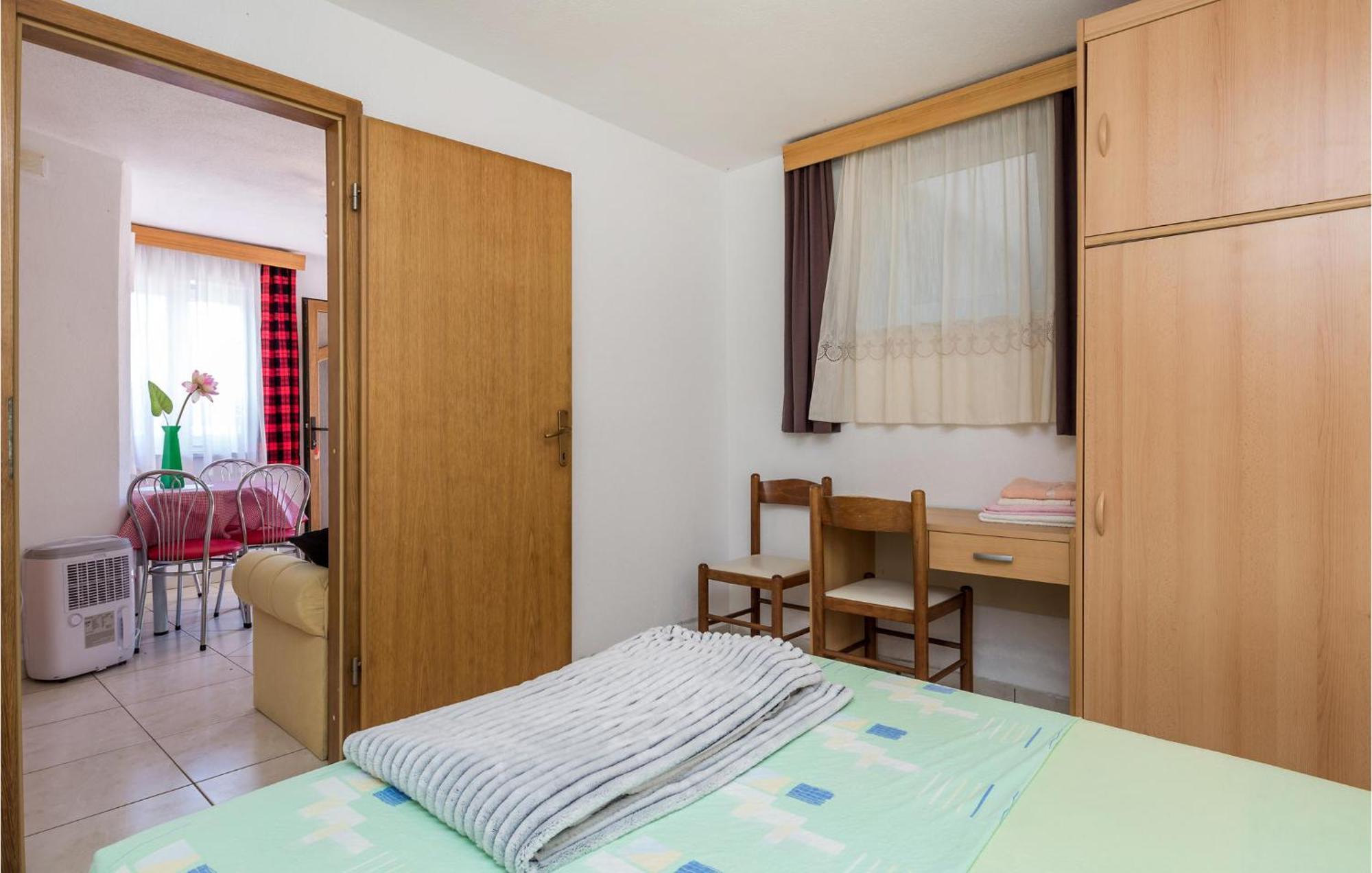 Beach Front Apartment In Punta Kriza With Kitchen Экстерьер фото