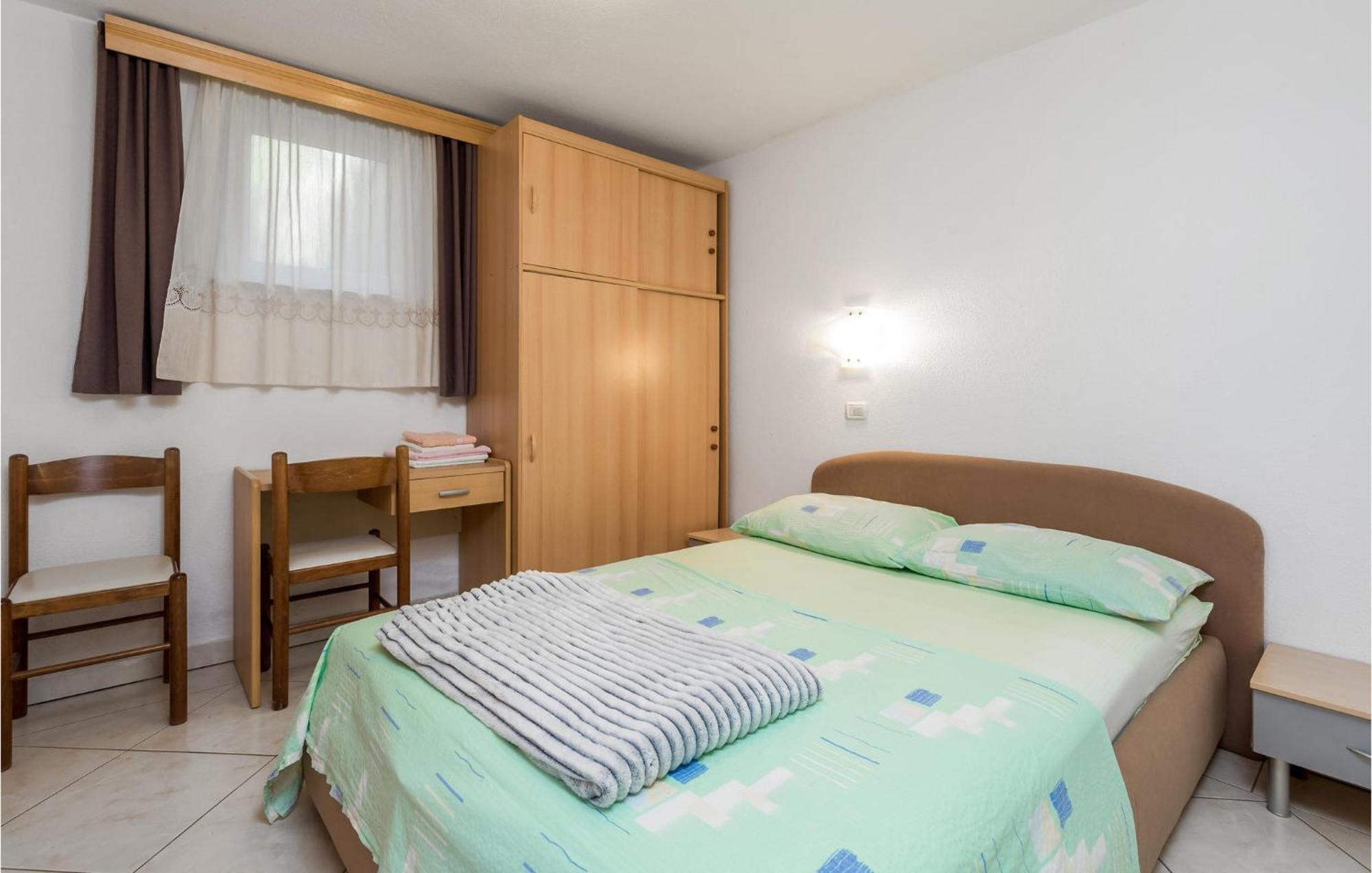 Beach Front Apartment In Punta Kriza With Kitchen Экстерьер фото